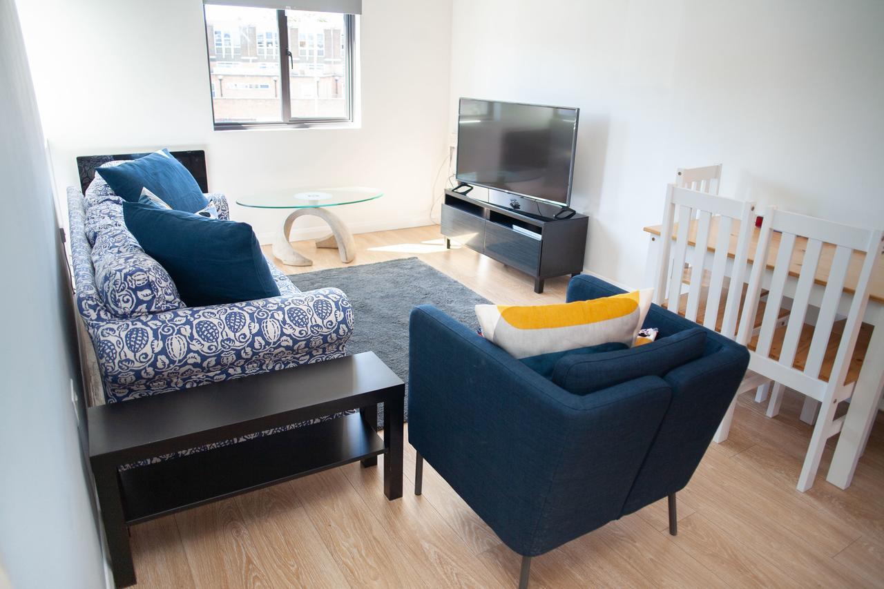 Quire Court Apartment Gloucester Exterior foto
