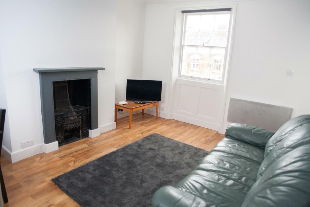 Quire Court Apartment Gloucester Exterior foto