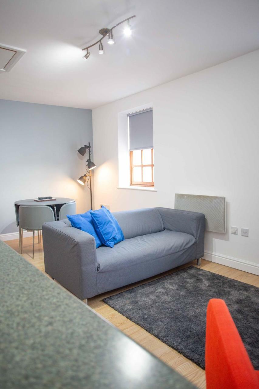Quire Court Apartment Gloucester Exterior foto